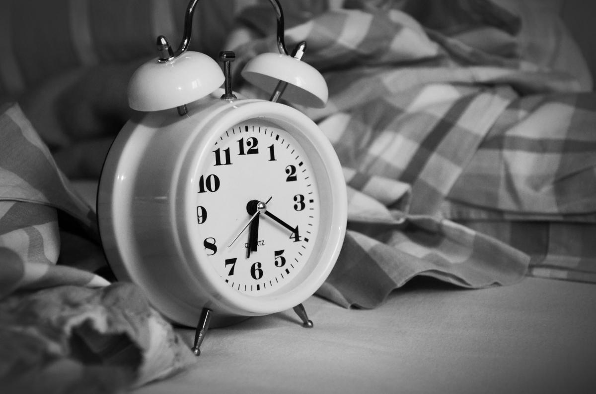 Tips to Help Seniors Improve Their Sleep